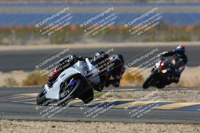 media/Apr-10-2022-SoCal Trackdays (Sun) [[f104b12566]]/Turn 14 (10am)/